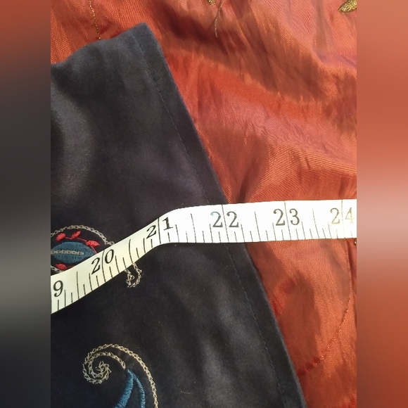 White Stag Womens Size 18.5X22 Inch Velvet Vest Embroidered Lined Blue/Red - Picture 7 of 16